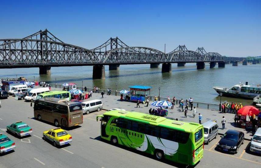 丹东——东北明珠，历史与现代的交响乐章